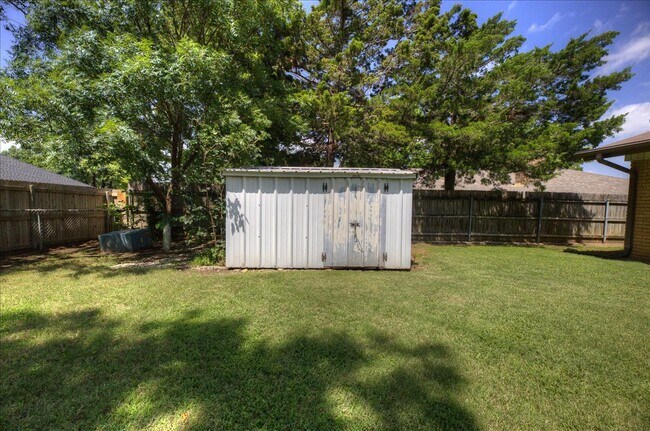 Building Photo - 6712 E 51st Pl