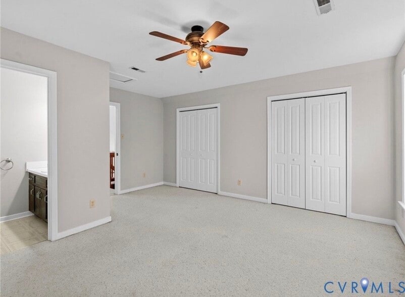 Building Photo - 13706 Danbury Dr