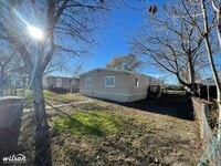 Building Photo - Spacious 4-Bedroom Home in Mabton, WA – Pet Friendly!