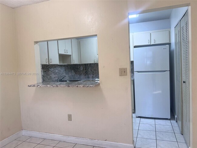 Building Photo - 13331 SW 17th Ln