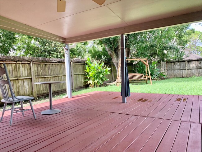 Building Photo - 14322 Village Birch St