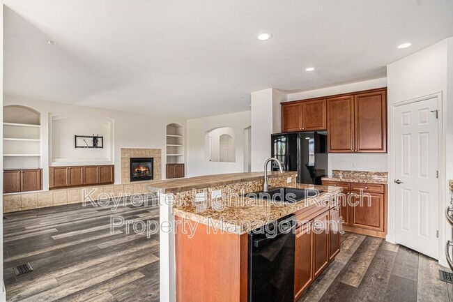 Building Photo - 5027 Gould Cir