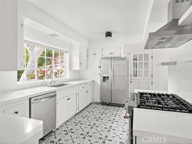 Building Photo - 5405 Black Oak Dr