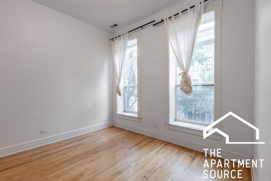 Building Photo - 1659 S Throop St
