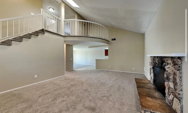 Building Photo - 25276 Dana Ln