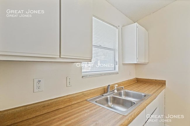 Building Photo - 5135 Indian Lakes Ct