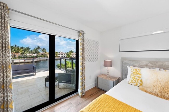 Building Photo - 1025 Diplomat Pkwy