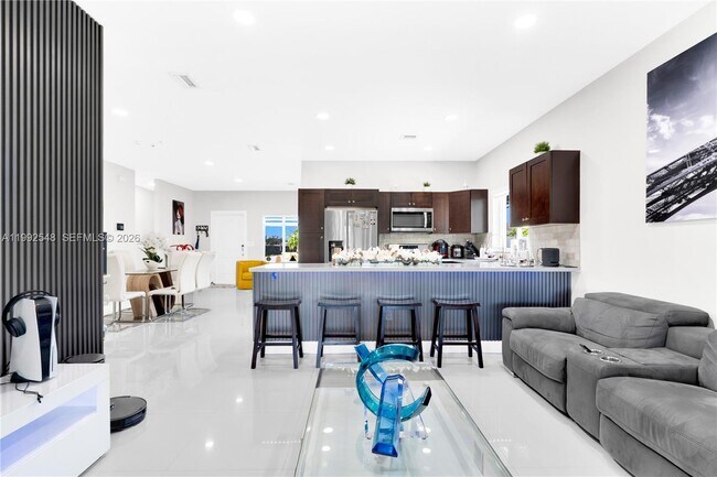 Building Photo - 30775 SW 158 Path