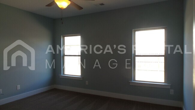 Building Photo - 14485 Griffin St