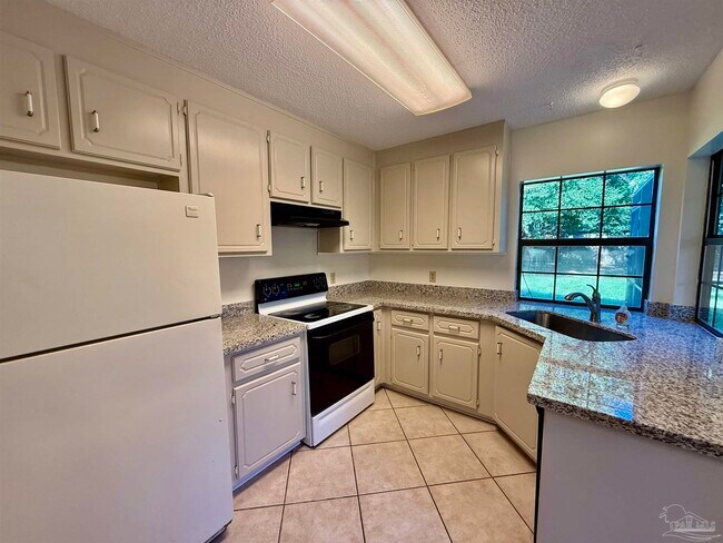 Building Photo - 1516 Portside Dr
