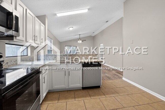 Building Photo - 1280 Independence Dr