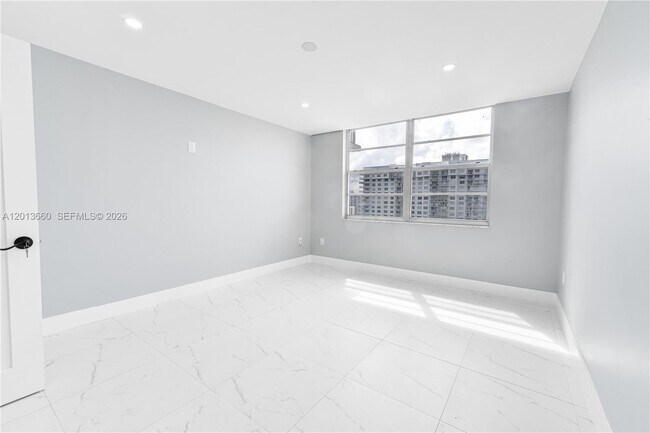 Building Photo - 2851 NE 183rd St