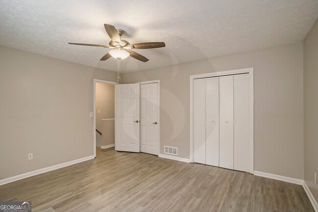 Building Photo - 9285 Cedar Ridge Dr NW