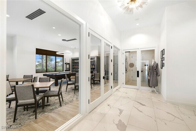 Building Photo - 12041 Canal Grande Dr