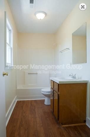 Building Photo - 64.5 Columbus St