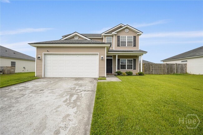 Primary Photo - 25 Evergreen Oak Dr