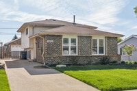 Building Photo - 16805 Hilltop Ave