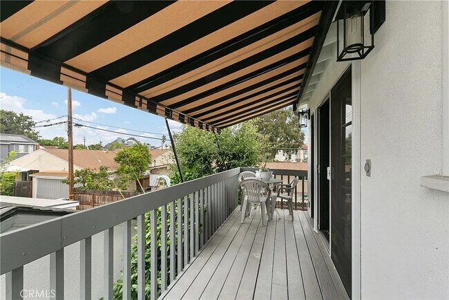 Building Photo - 335 Santa Ana Ave