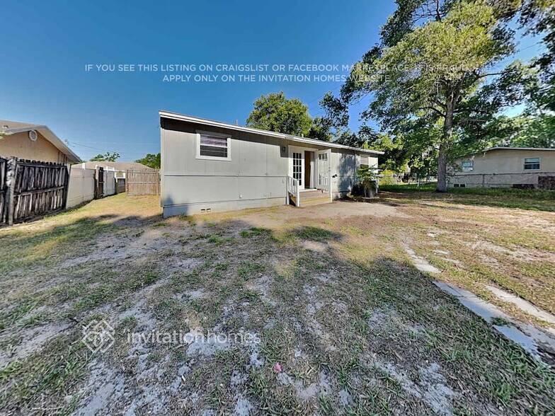 Building Photo - 7509 N St Peter Ave