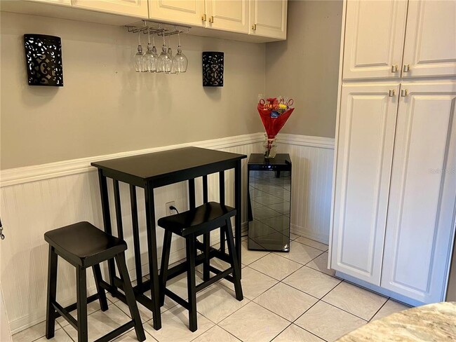 Building Photo - 1151 Pine Ridge Cir W