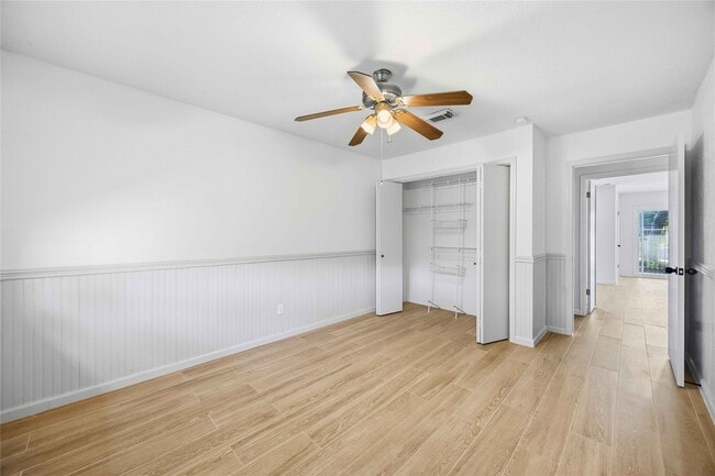 Building Photo - 16202 Mill Point Dr