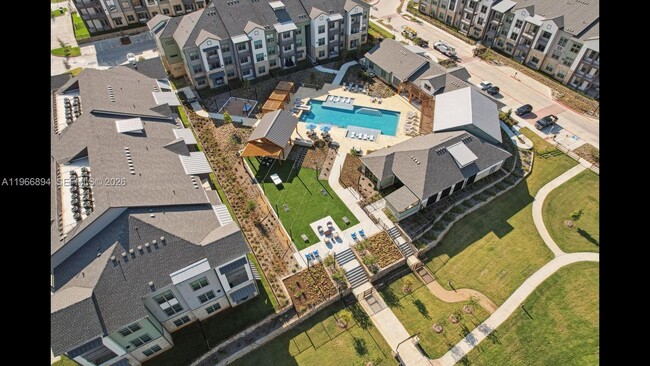 Building Photo - 7850 Pasadena Blvd