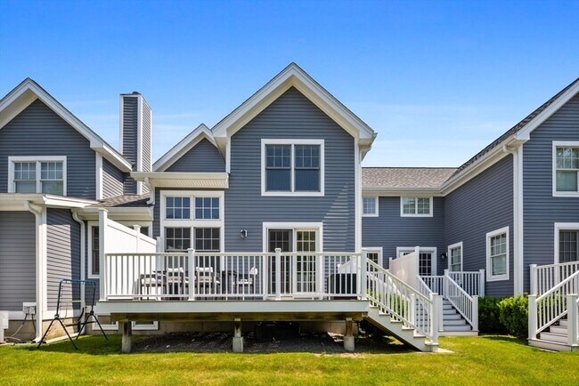 Building Photo - 9 Country Club Ln