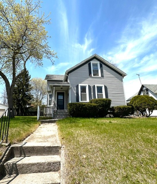 Building Photo - 946 N 8th St