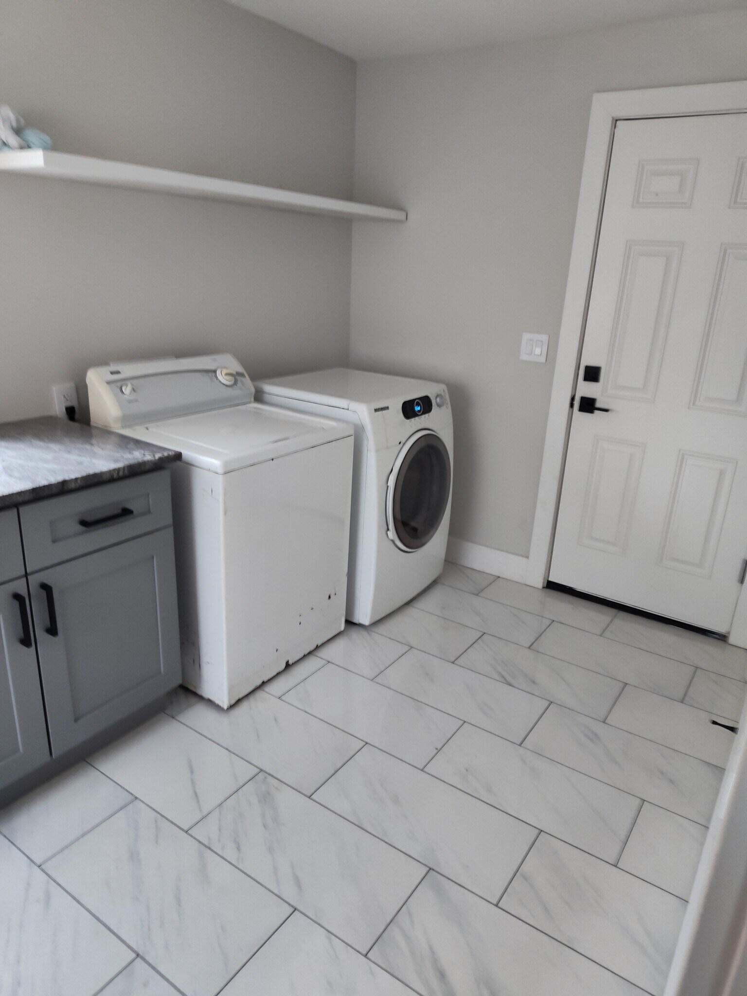 Building Photo - 3071 Karl Rd