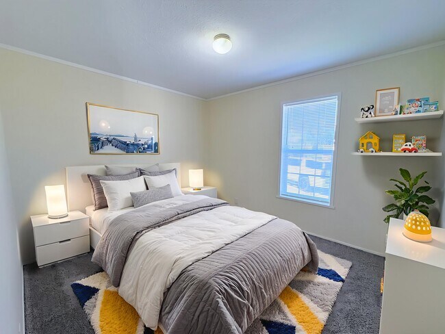 Building Photo - 10610 State Rte 762