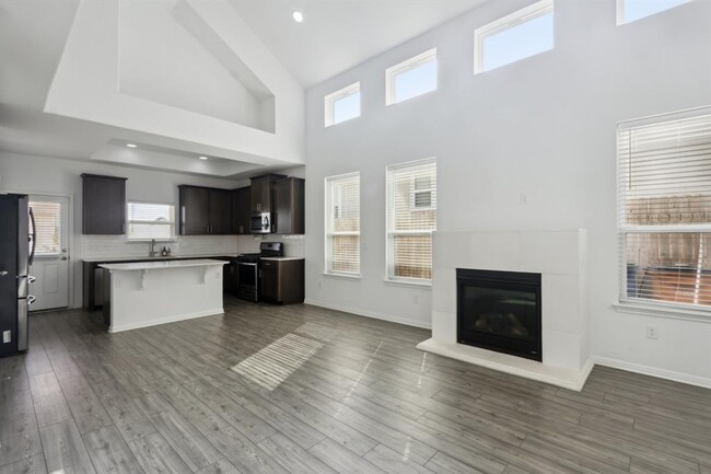 Building Photo - 6404 Mary Lewis Dr