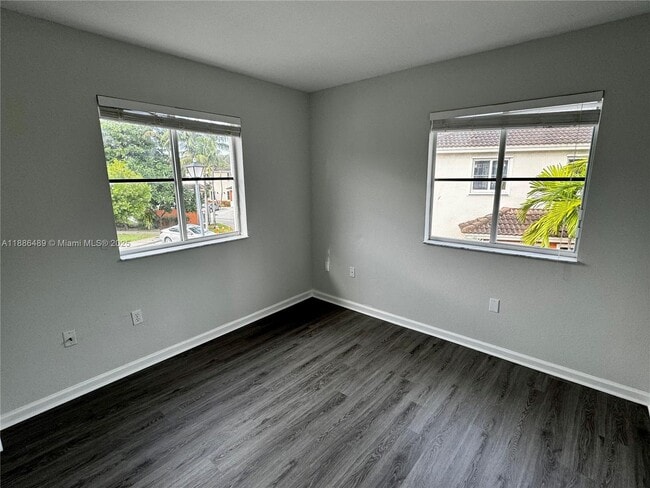 Building Photo - 17333 NW 7th Ave