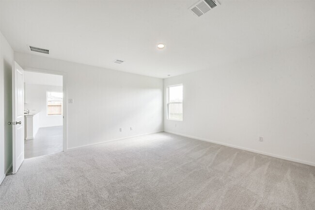 Building Photo - 710 Zuppino Ln