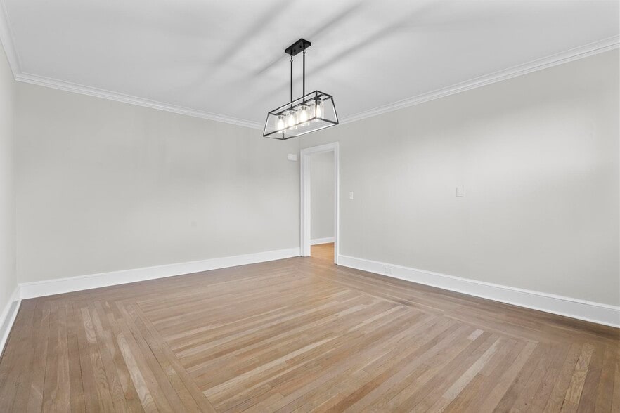 Dining Room View 2 - 1070 Whitney Ave