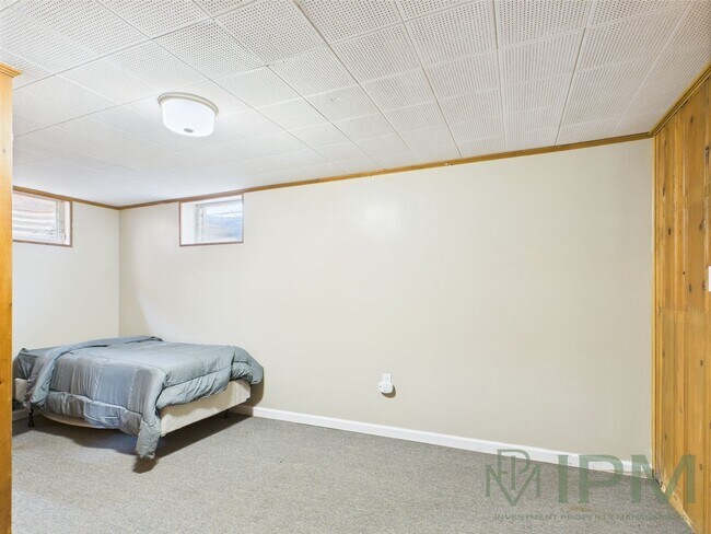 Building Photo - 307 N Fayette St