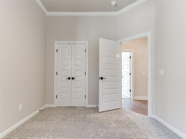 Building Photo - 2921 SW 132nd St