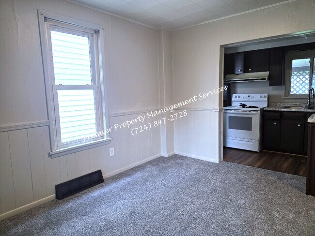 Building Photo - 3408 3rd Ave