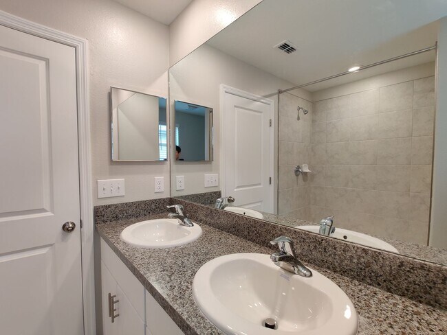 Building Photo - 5024 Wild Senna Blvd