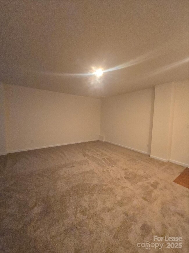 Building Photo - 6439 Prosperity Church Rd