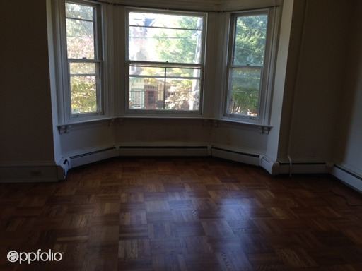 Building Photo - 241 S 46th St