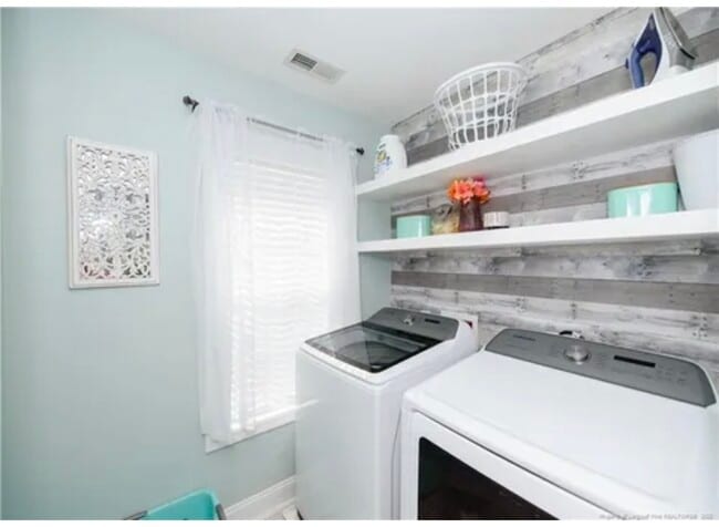 Building Photo - 1512 Gallant Fox Ct