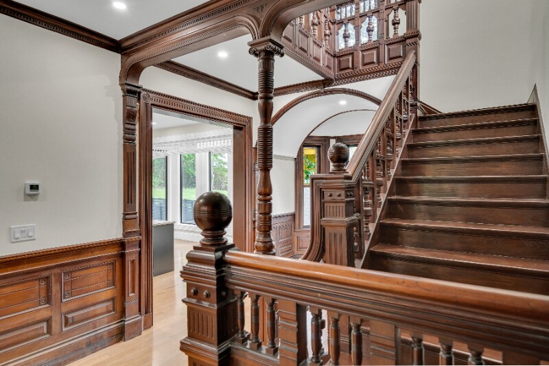 Building Photo - 14 Summit St