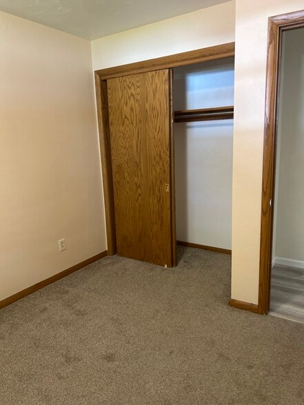 Second bedroom closet - 1103 Beechwood Dr
