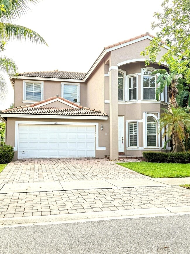 Building Photo - 1171 W Magnolia Cir