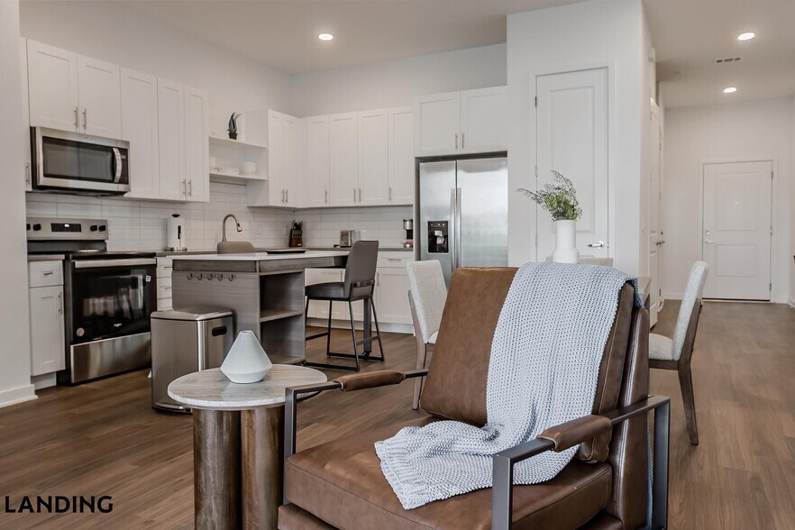 Building Photo - 515 Corso Ln