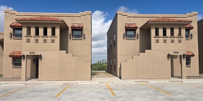 Building Photo - 300 Western Dr