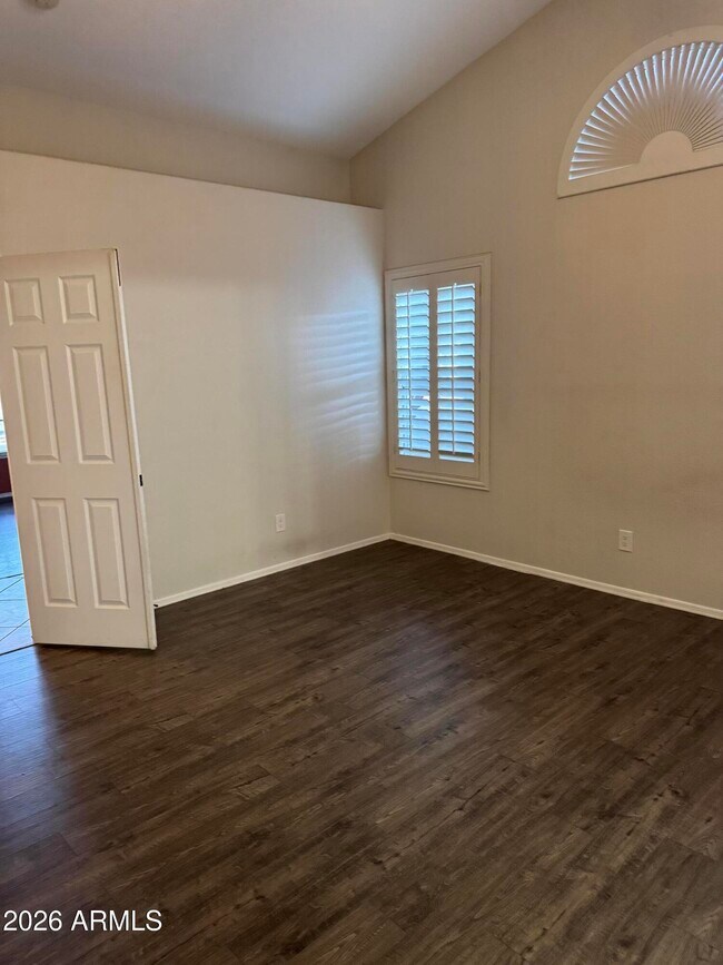 Building Photo - 4230 E Saltsage Dr