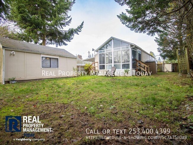 Building Photo - 1712 S 39th St