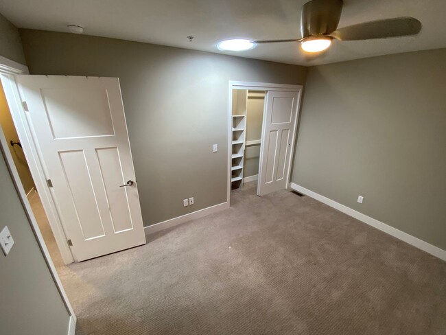 Building Photo - Modern Two Bedroom, 1.5 Bathroom Condo on ...