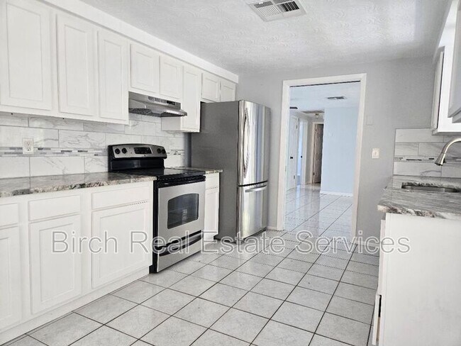 Building Photo - 4328 Baden Dr